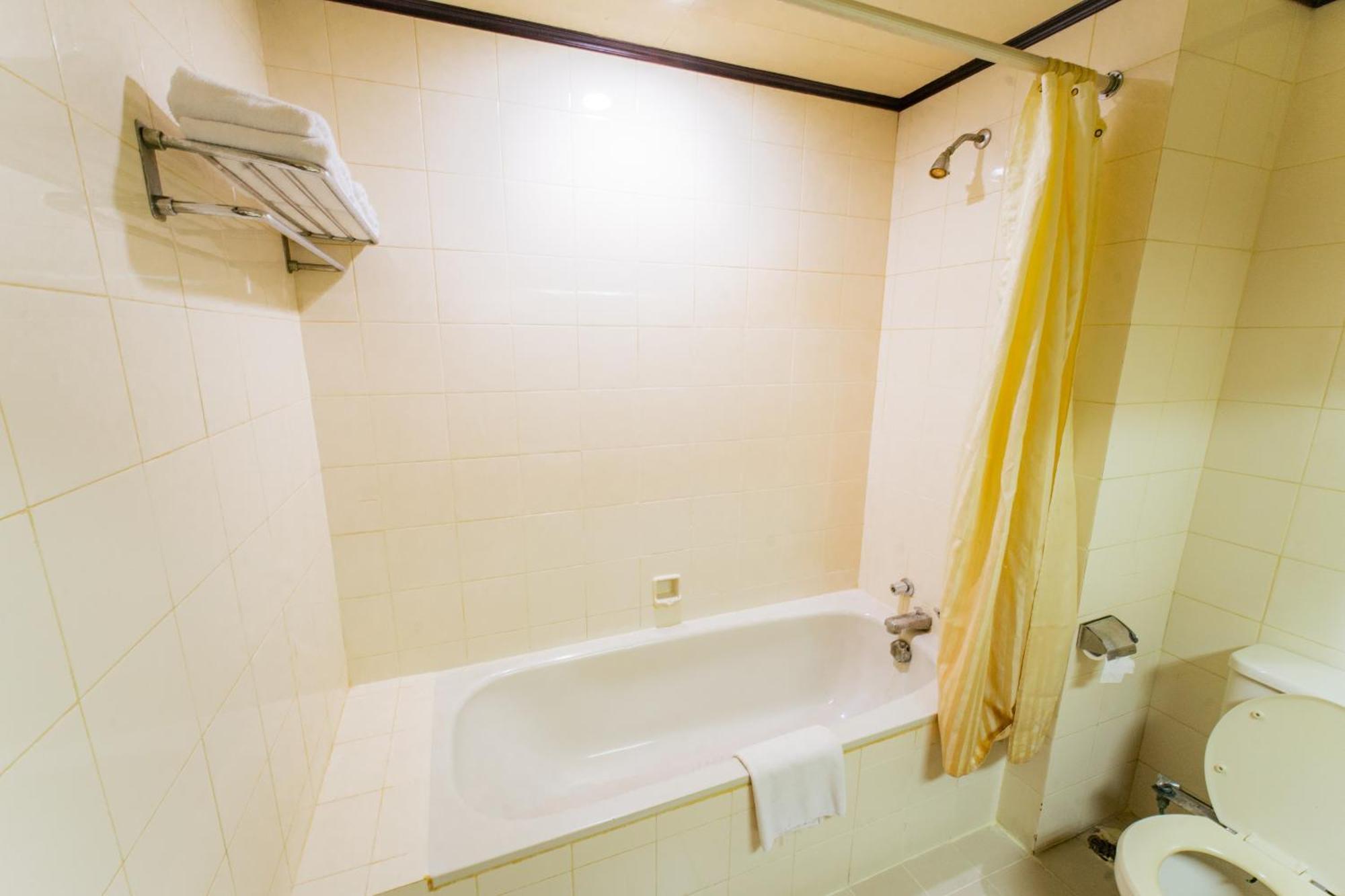Adika Hotel Bahtera Klandasan Kecil 외부 사진