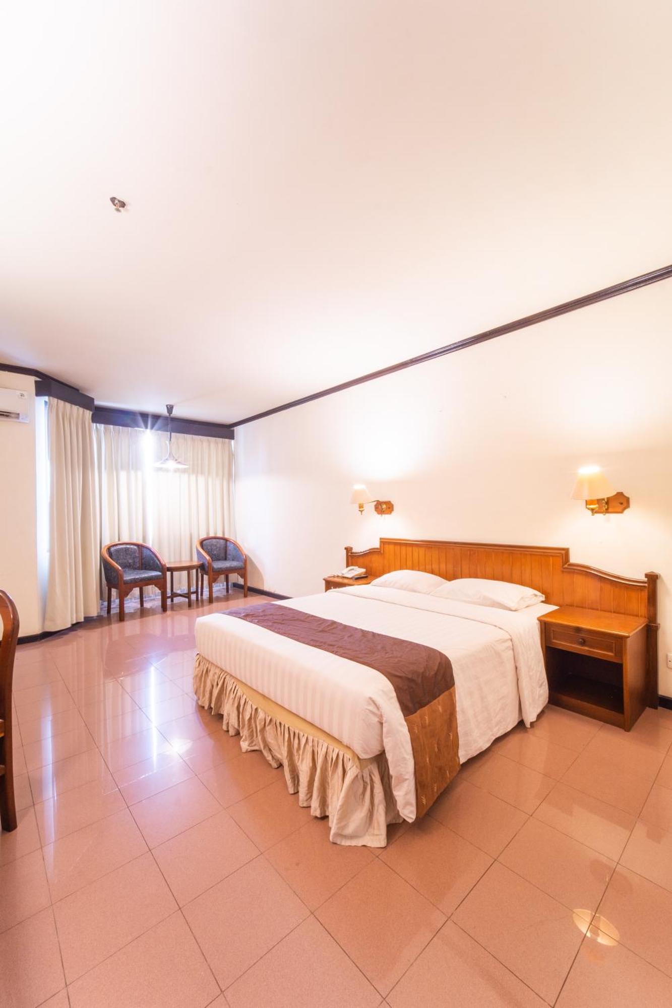 Adika Hotel Bahtera Klandasan Kecil 외부 사진